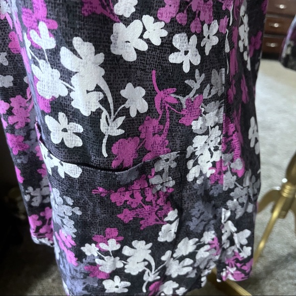 MED COUTURE tangled flowers Valerie print top - Picture 4 of 6